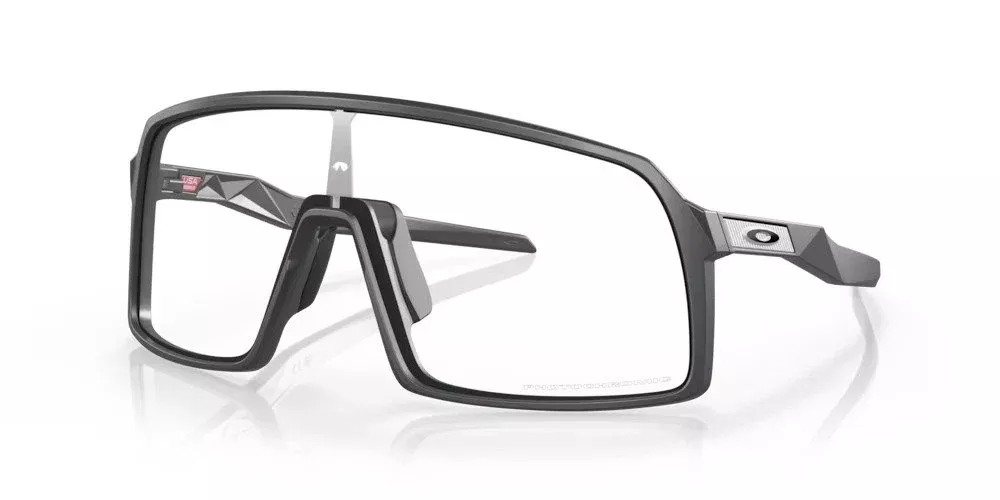 Lentes Oakley Sutro Matte Carbon Photochromic 0824