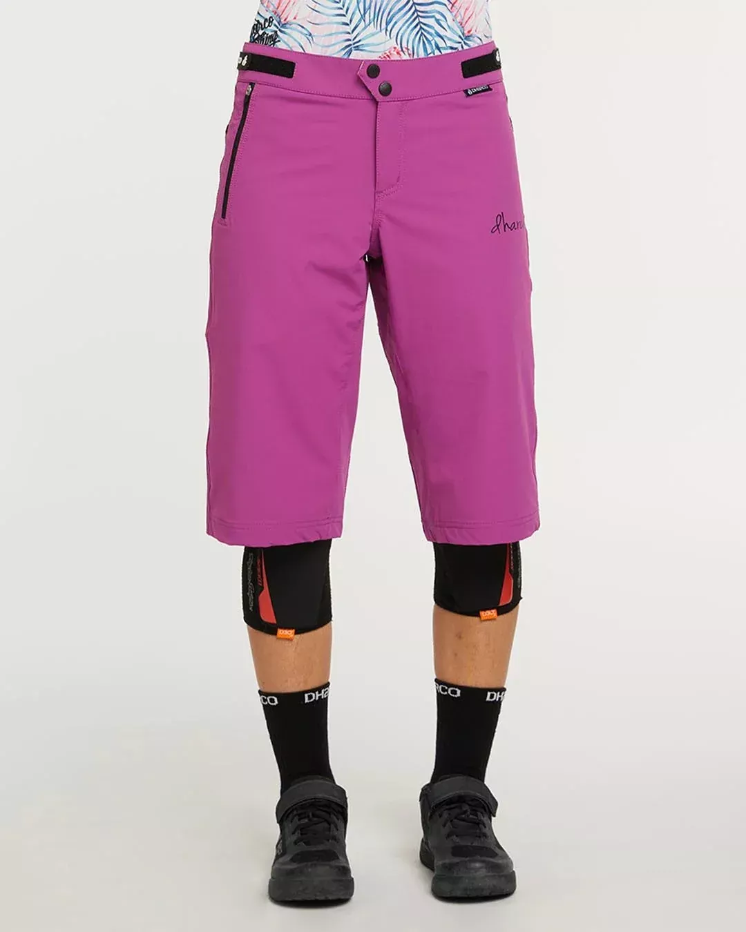 Shorts Dharco Deep Orchard para Mujer